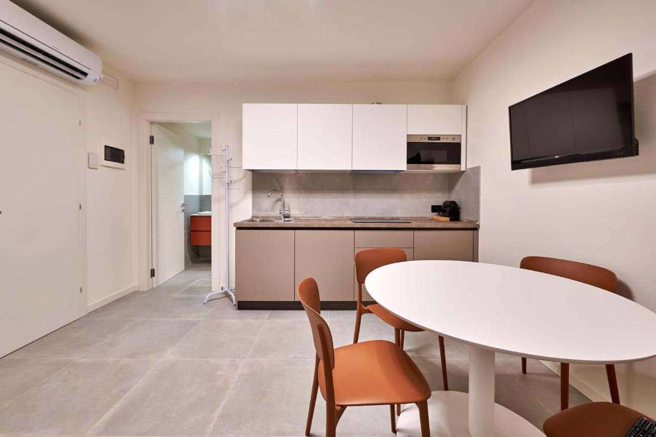 Apartmentsgarda - Residenza Mercanti Exteriör bild