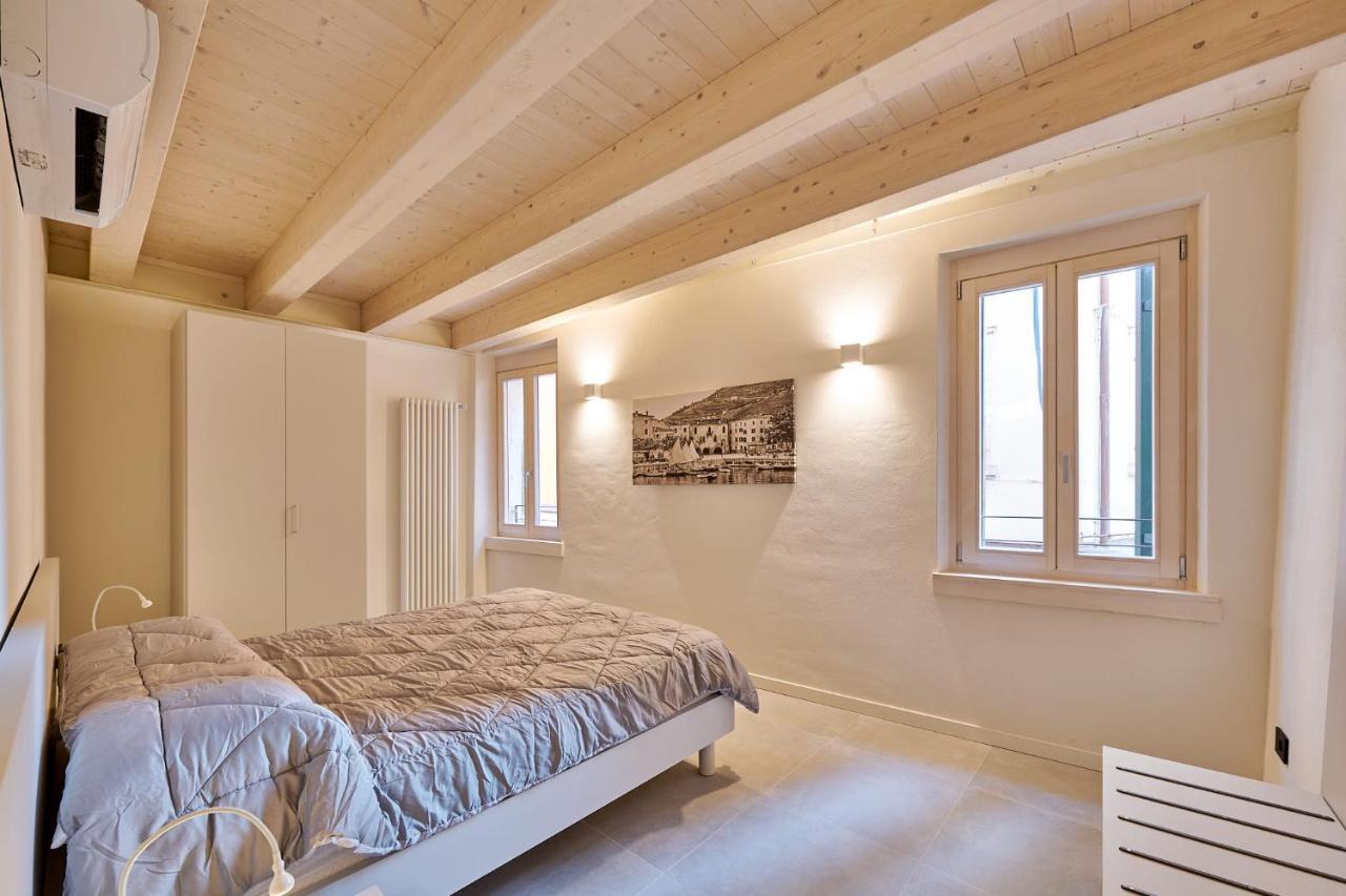 Apartmentsgarda - Residenza Mercanti Exteriör bild
