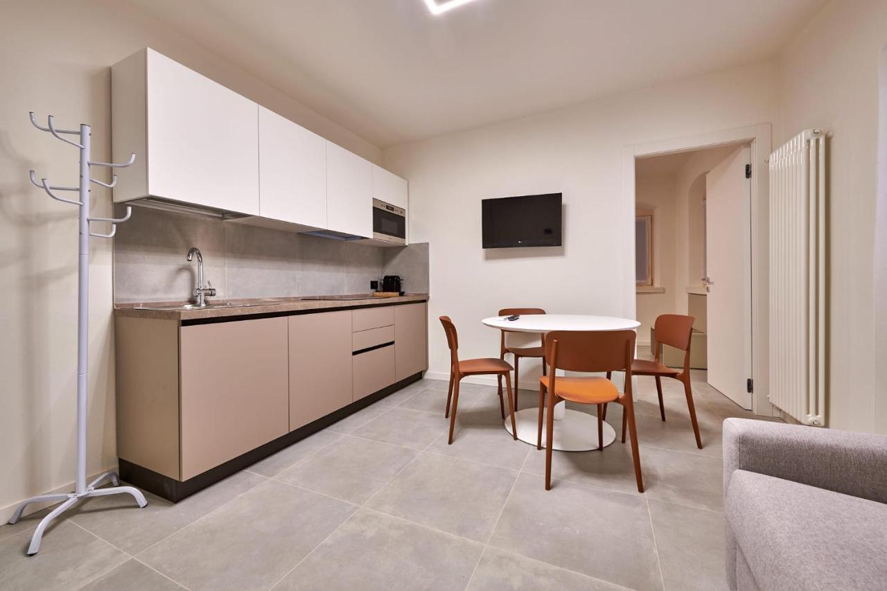 Apartmentsgarda - Residenza Mercanti Exteriör bild