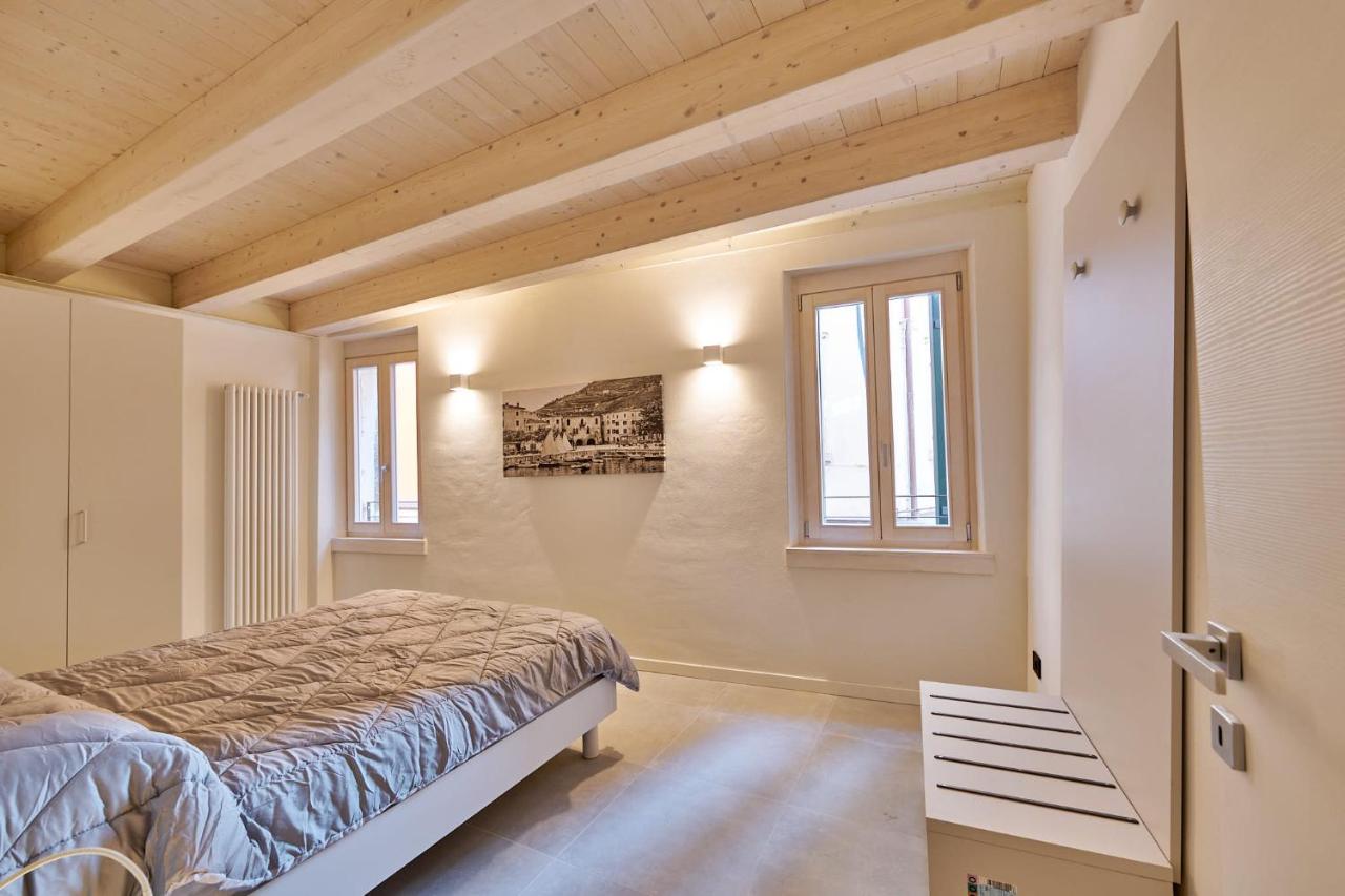 Apartmentsgarda - Residenza Mercanti Exteriör bild